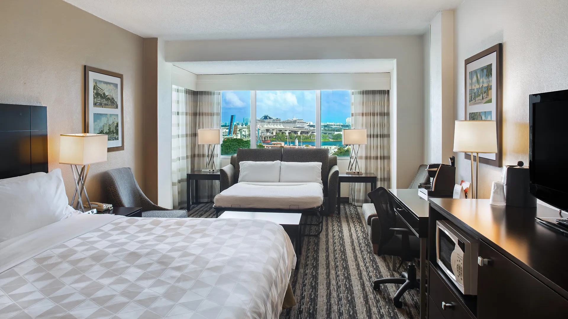 Hotel Port Of Miami-downtown By Ihg 3*