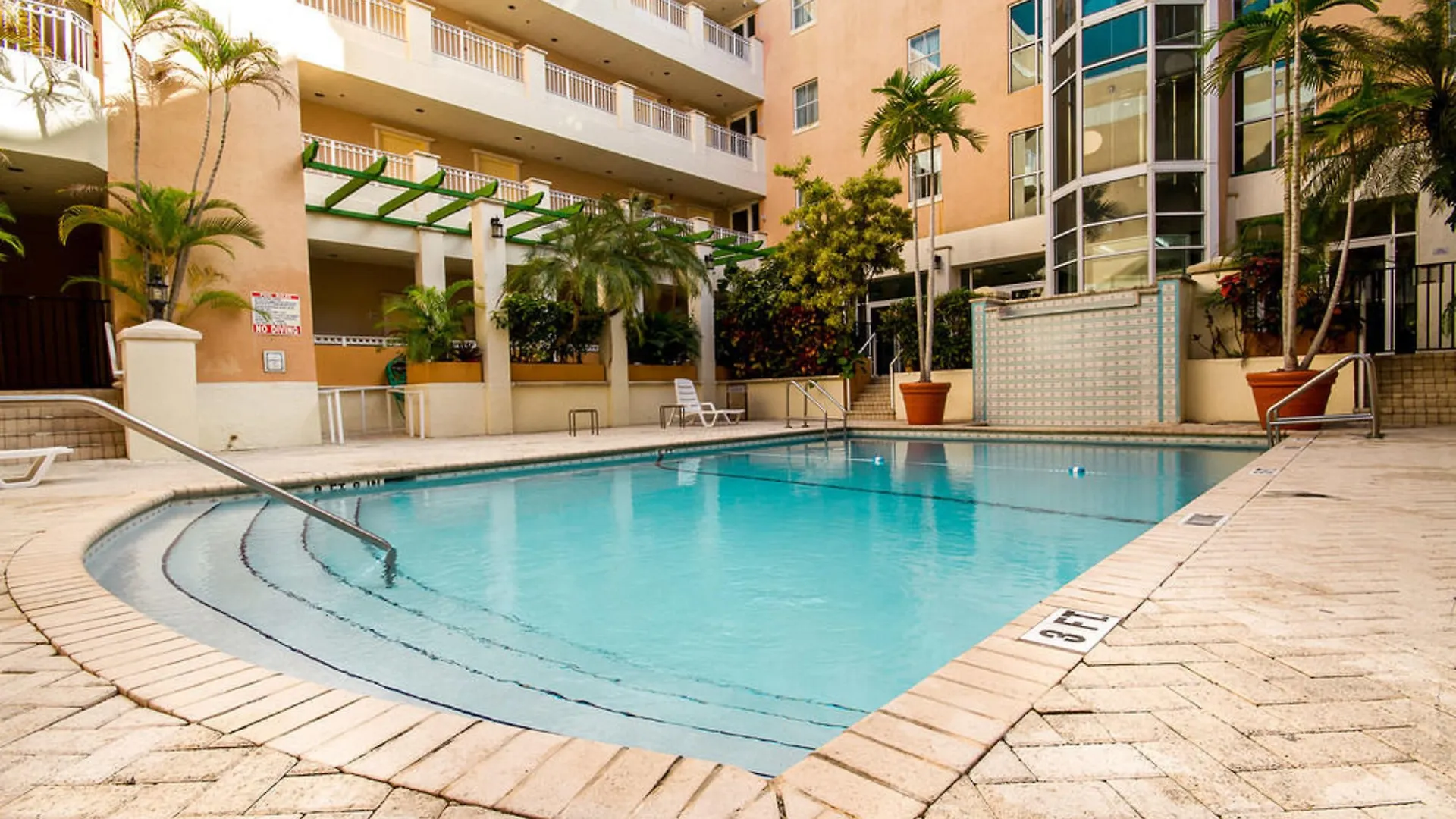 Rodeway South - Coral Gables