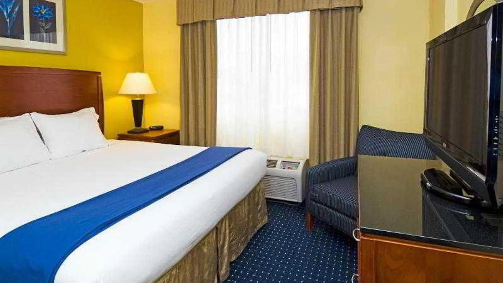 Express Miami Airport Area By Ihg Hotel
