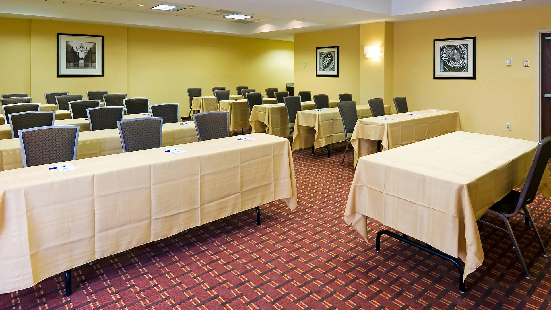 Express & East-miami By Ihg Kendall