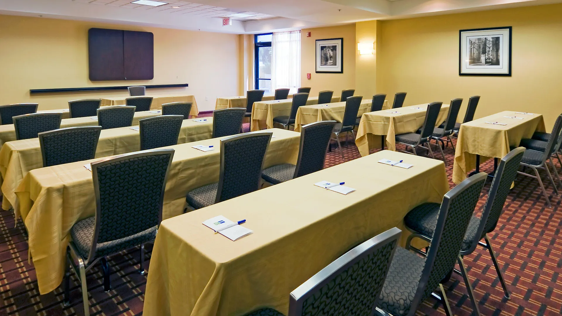 Hotel Express & East-miami By Ihg Kendall
