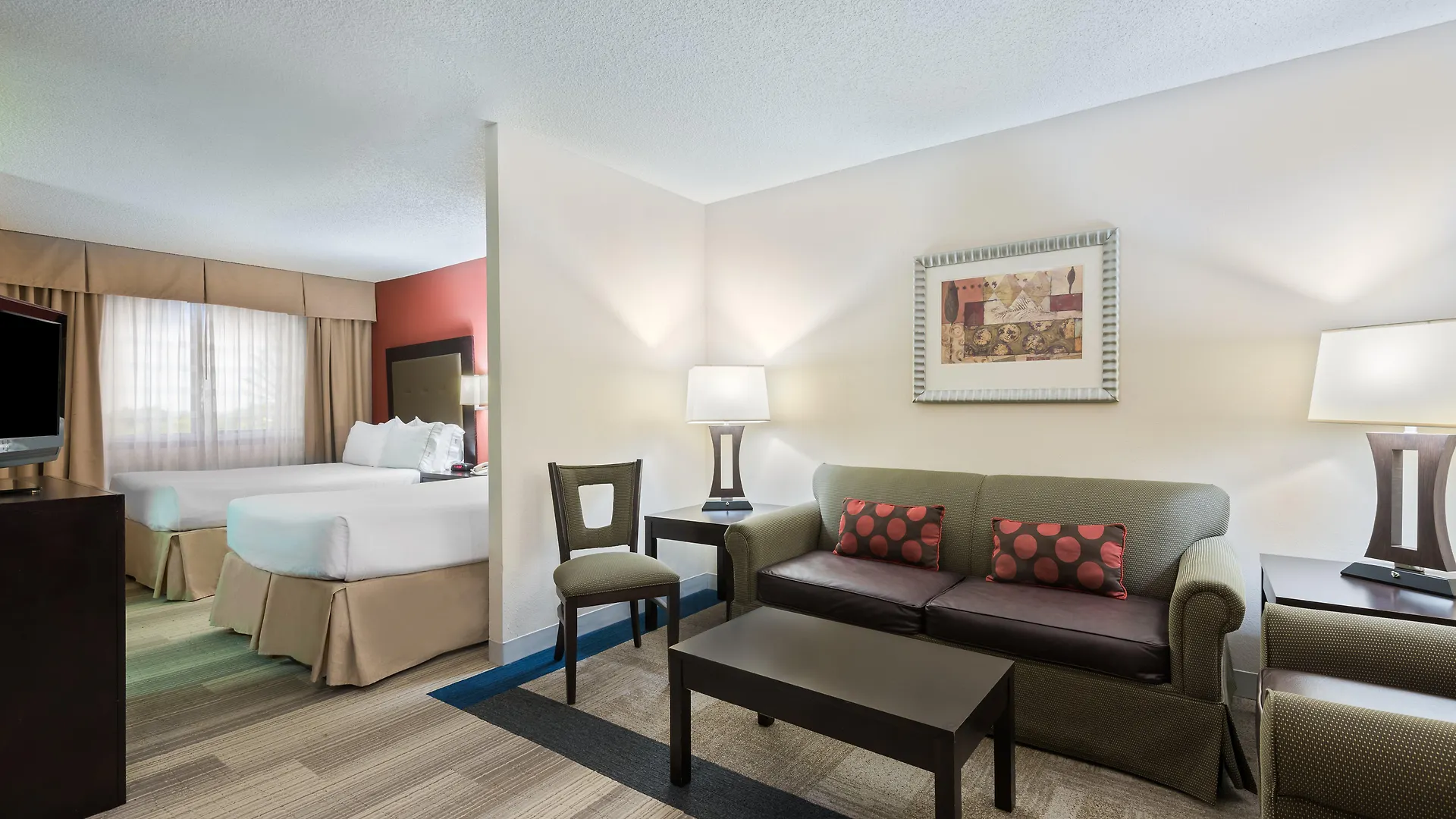 Express & East-miami By Ihg Hotel 2*