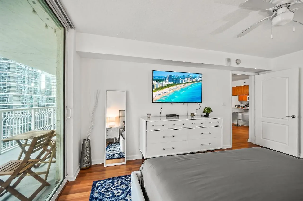 Luxurious 1br High Rise Brickell-free Parking Ξενοδοχείο με διαμερίσματα