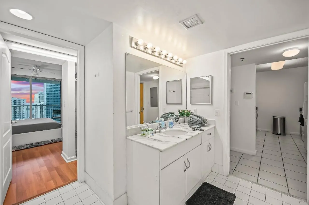 Ξενοδοχείο με διαμερίσματα Luxurious 1br High Rise Brickell-free Parking *