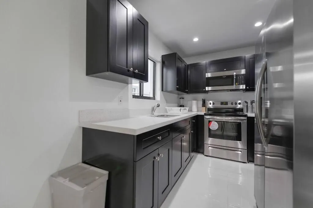 Wonderful Brand New Duplex 3 Bedroom 2,5 Bathrooms With Parking * Miami