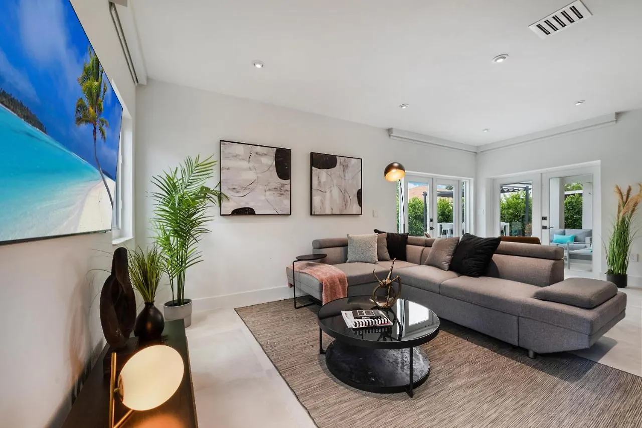 Feriehus Glamour - 5br, Heated Pool, Game Haven L23