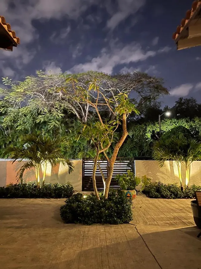 At St Place Unit F, Luxury, Pet Friendly