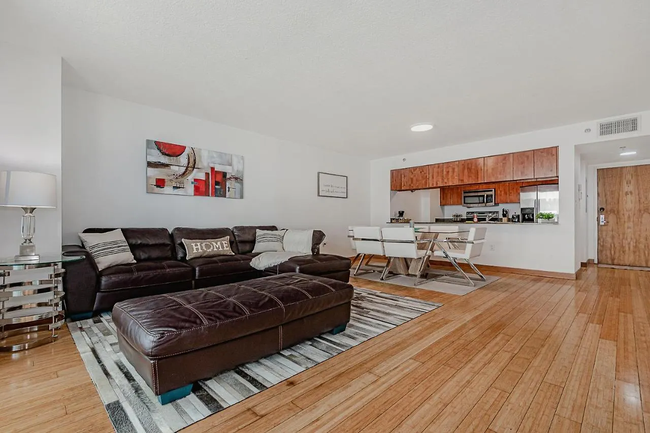 With & Ocean Views! Sleep Up To 6! Appartement Miami