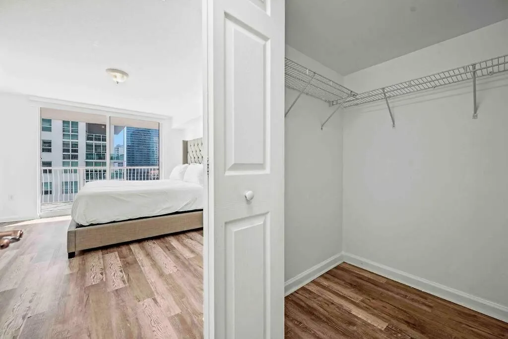 아파트 Amazing 1 Bed 1 Bath • Brickell • & Bay View *