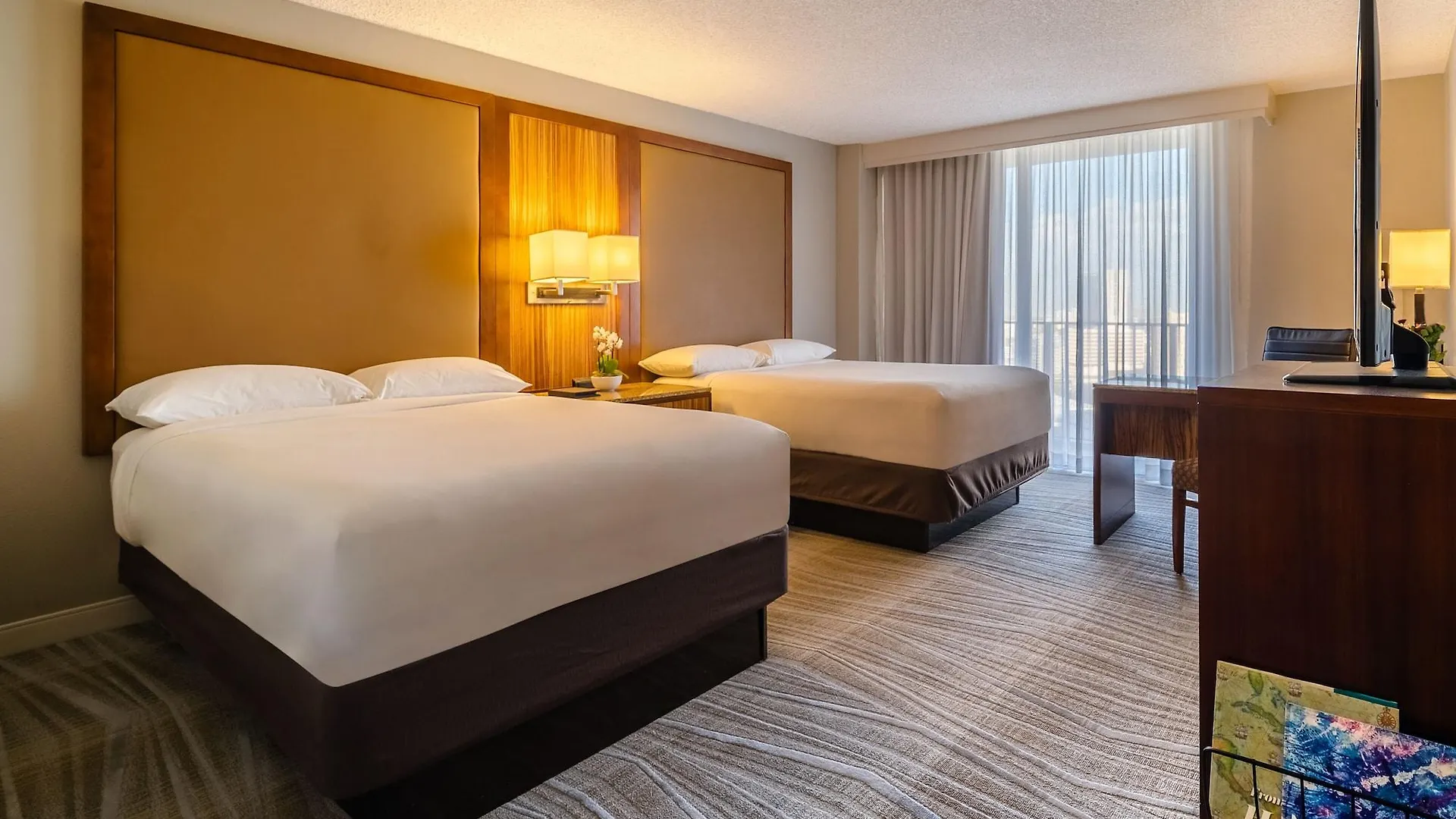 Hyatt Regency Hotel 3*