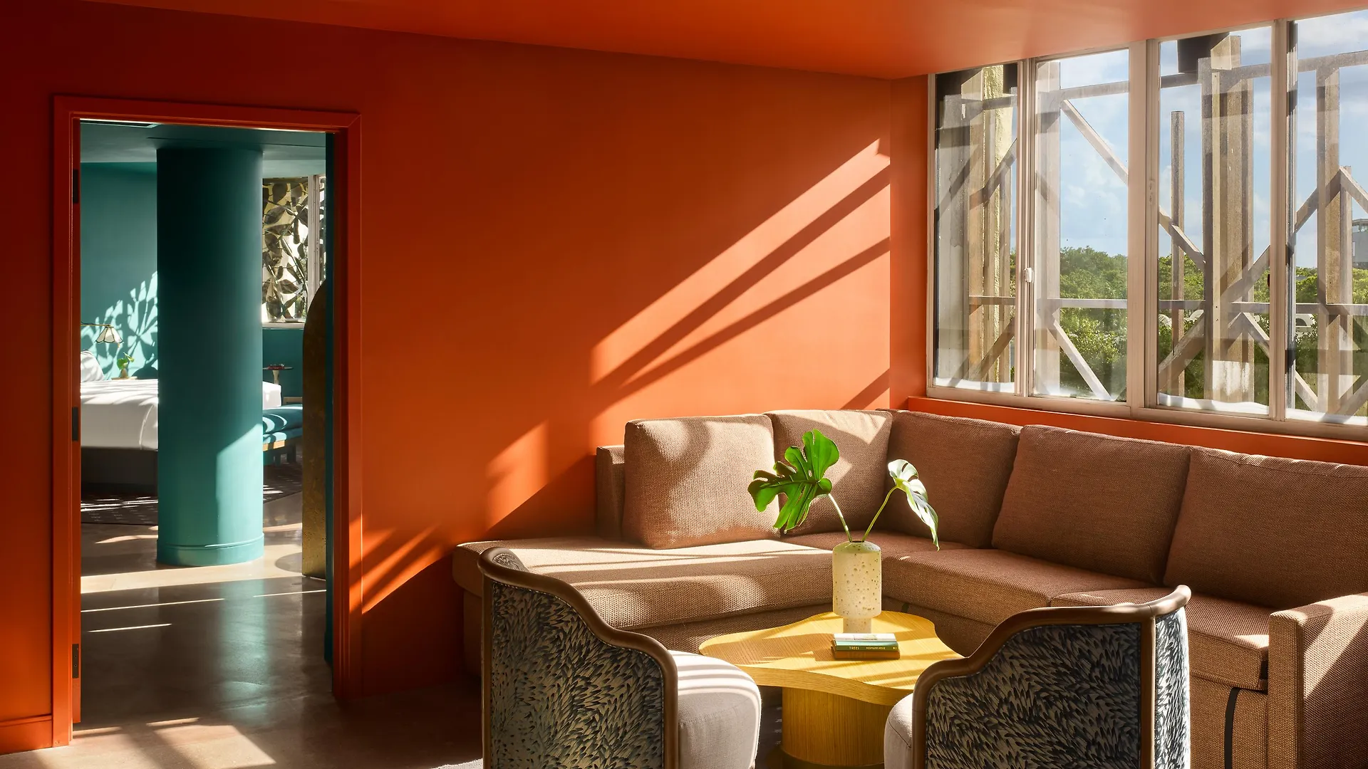 Mayfair House & Garden Hotel 5*