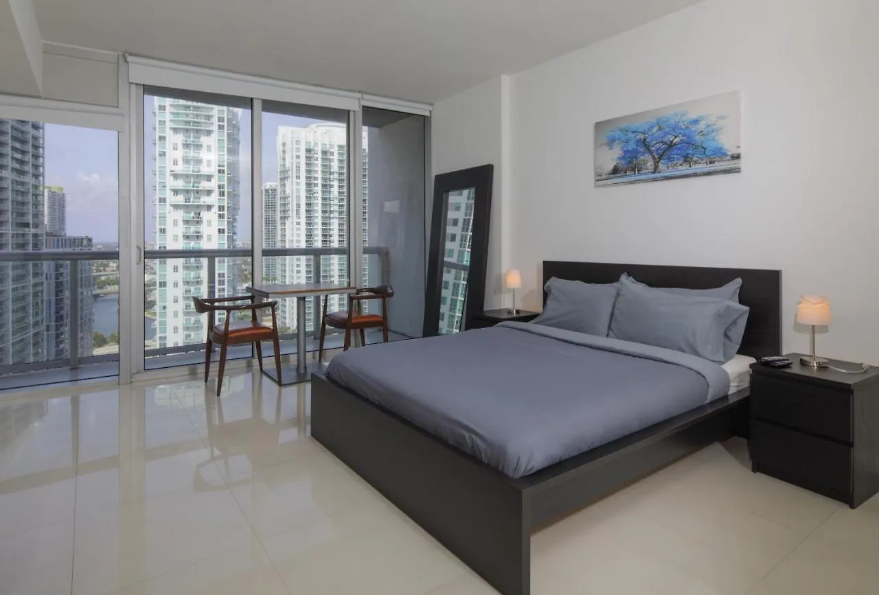 Flashstay * Miami