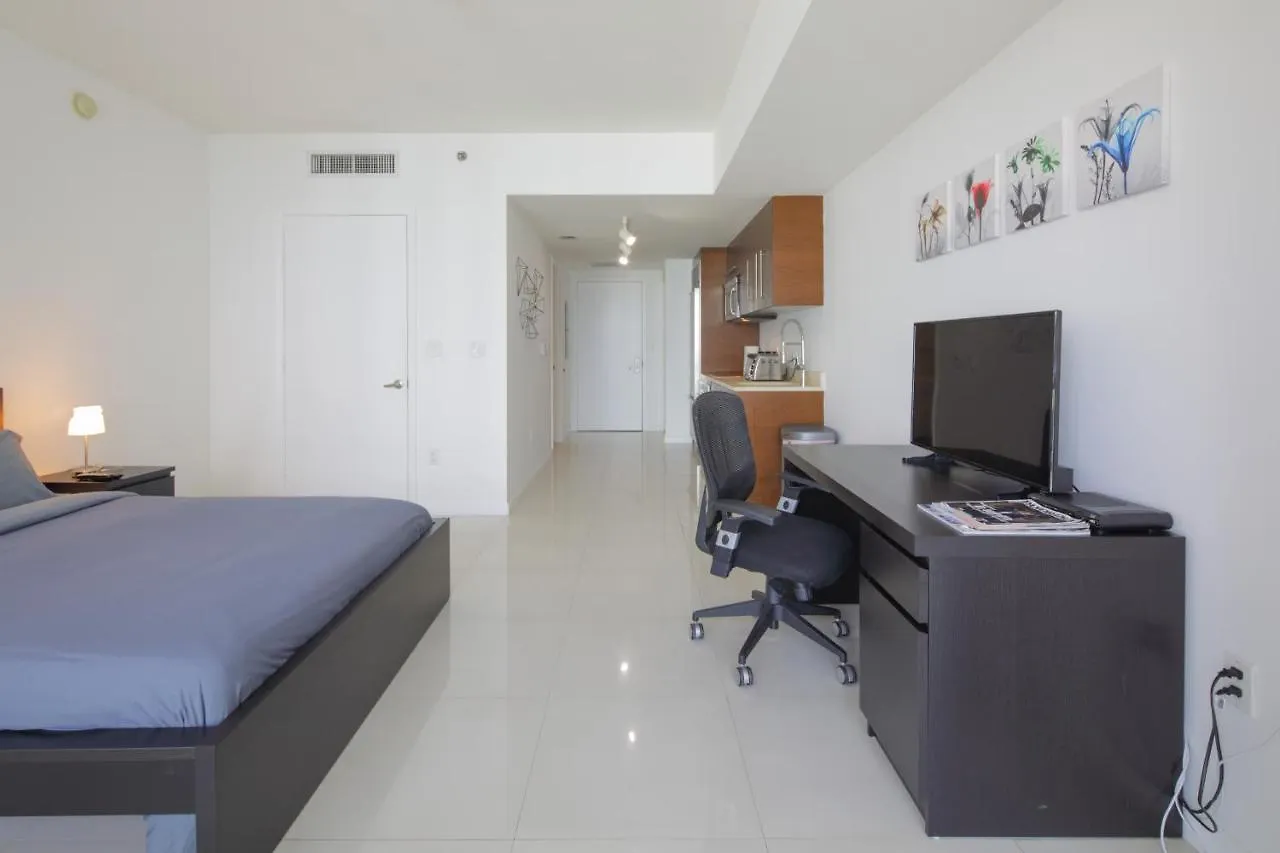 Flashstay Apartment *