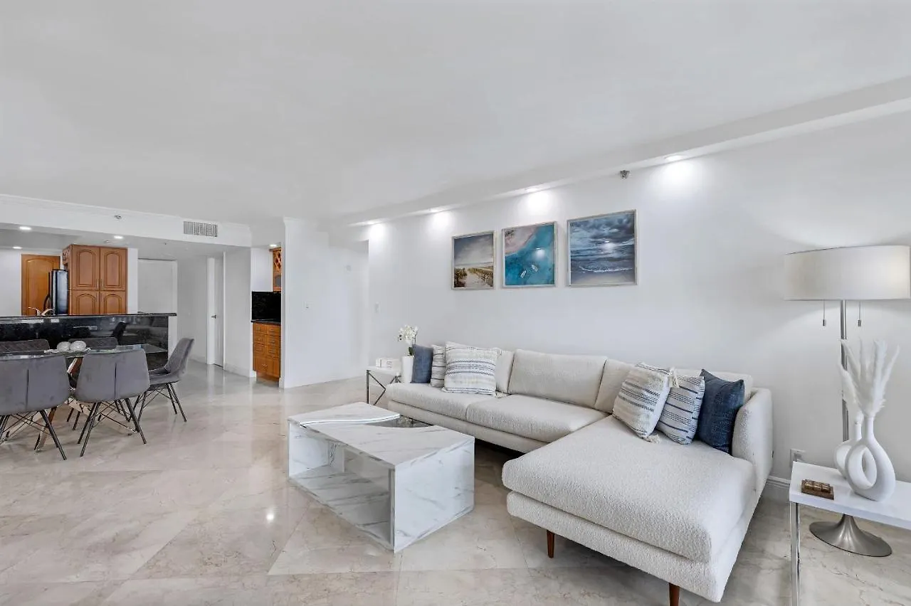 Unforgettable Water Views Oasis Appartamento *
