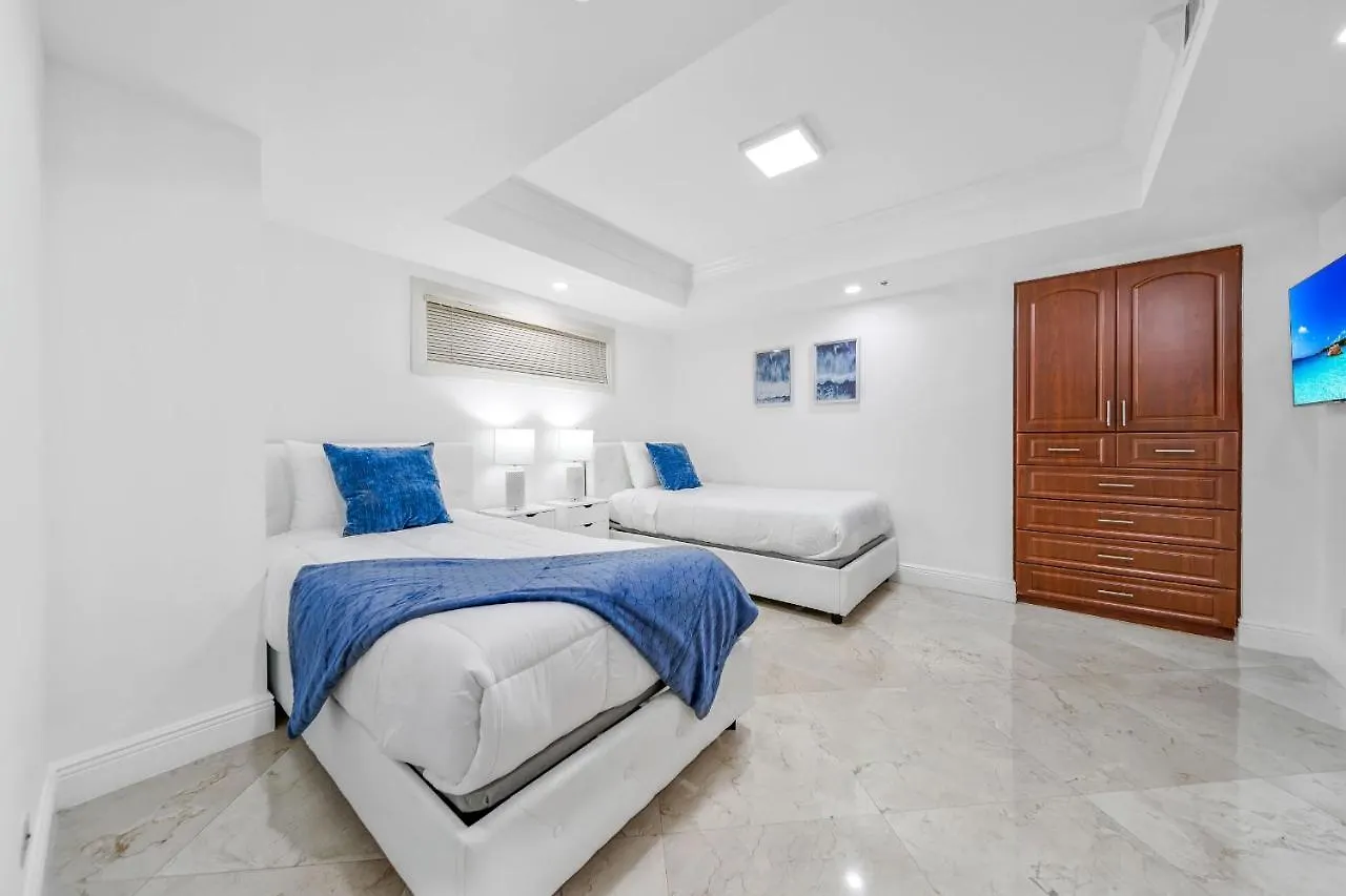 Unforgettable Water Views Oasis Appartamento *