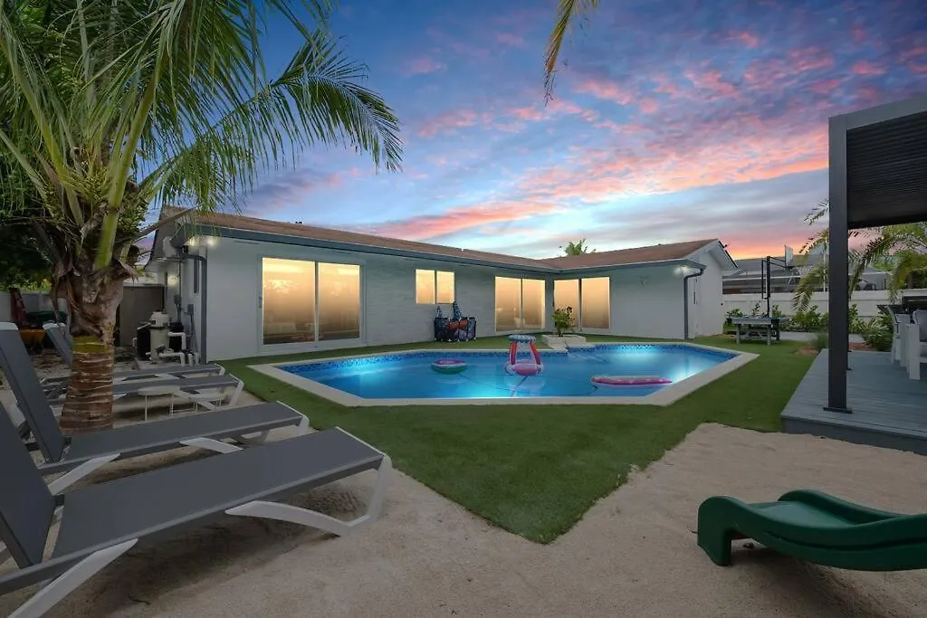 Stunning 5Br Heated Pool, Beach Access & Games L06 度假居 *