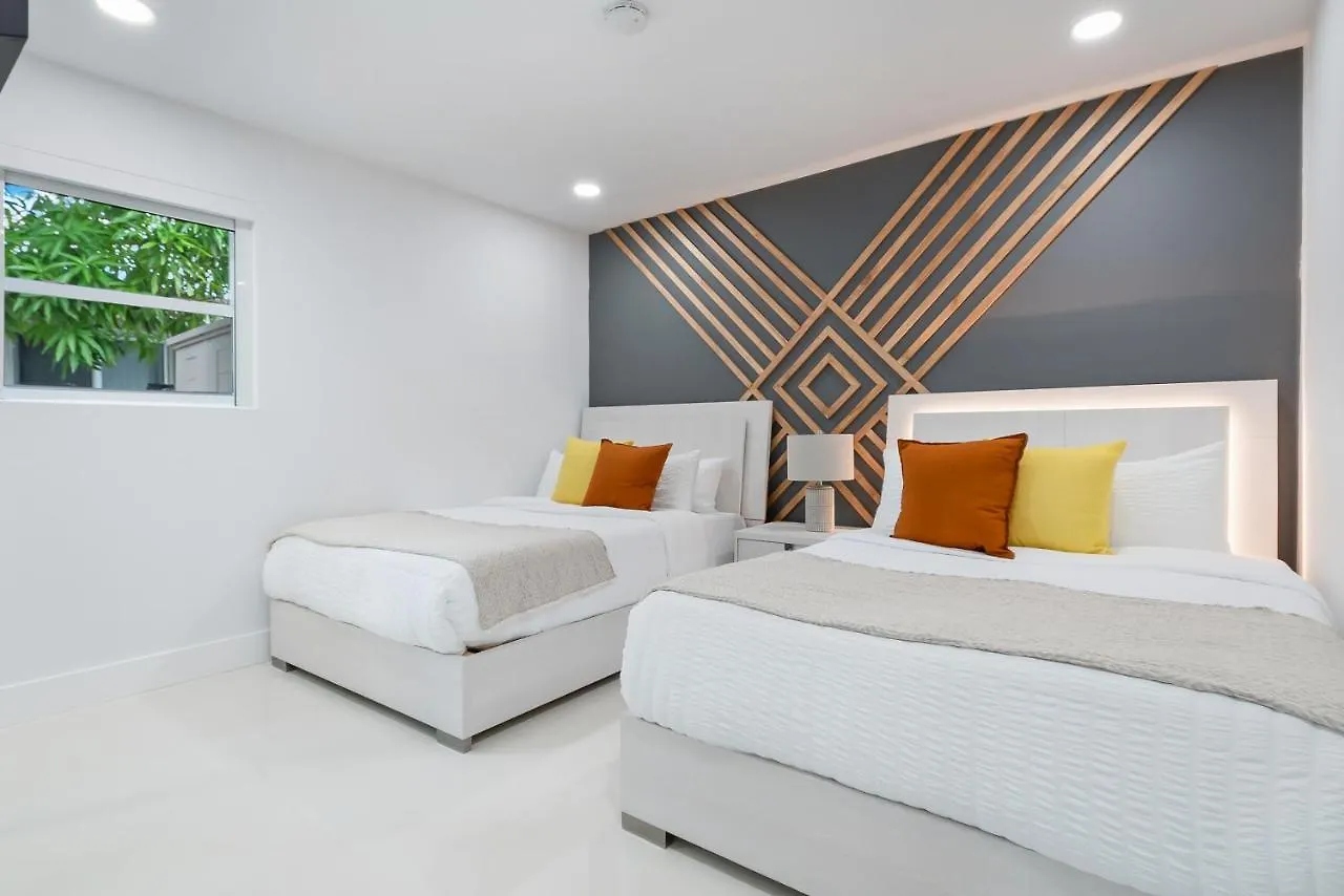 度假居 Stunning 5Br Heated Pool, Beach Access & Games L06 *