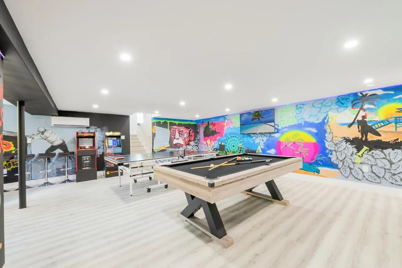 ヴィラ Unique Flagler's Mansion Pickleball Court L37 *