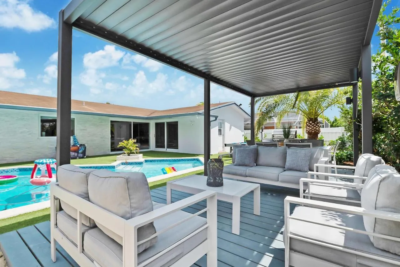 Stunning 5Br Heated Pool, Beach Access & Games L06 *