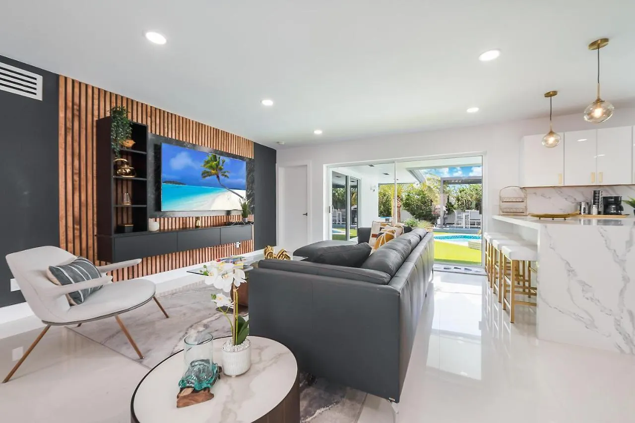 度假居 Stunning 5Br Heated Pool, Beach Access & Games L06 *
