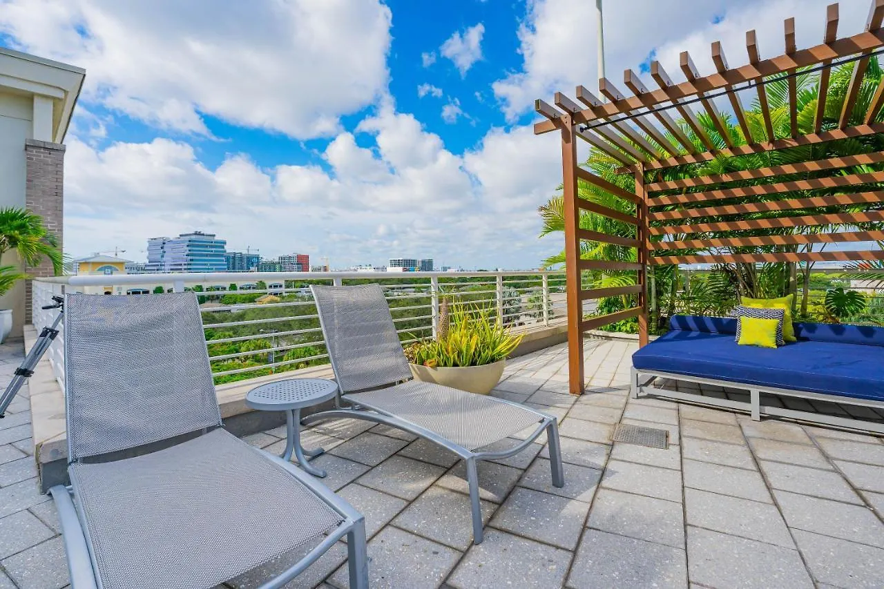 Spectacular New 2br 2ba At Midtown Wynwood Appartamento Miami
