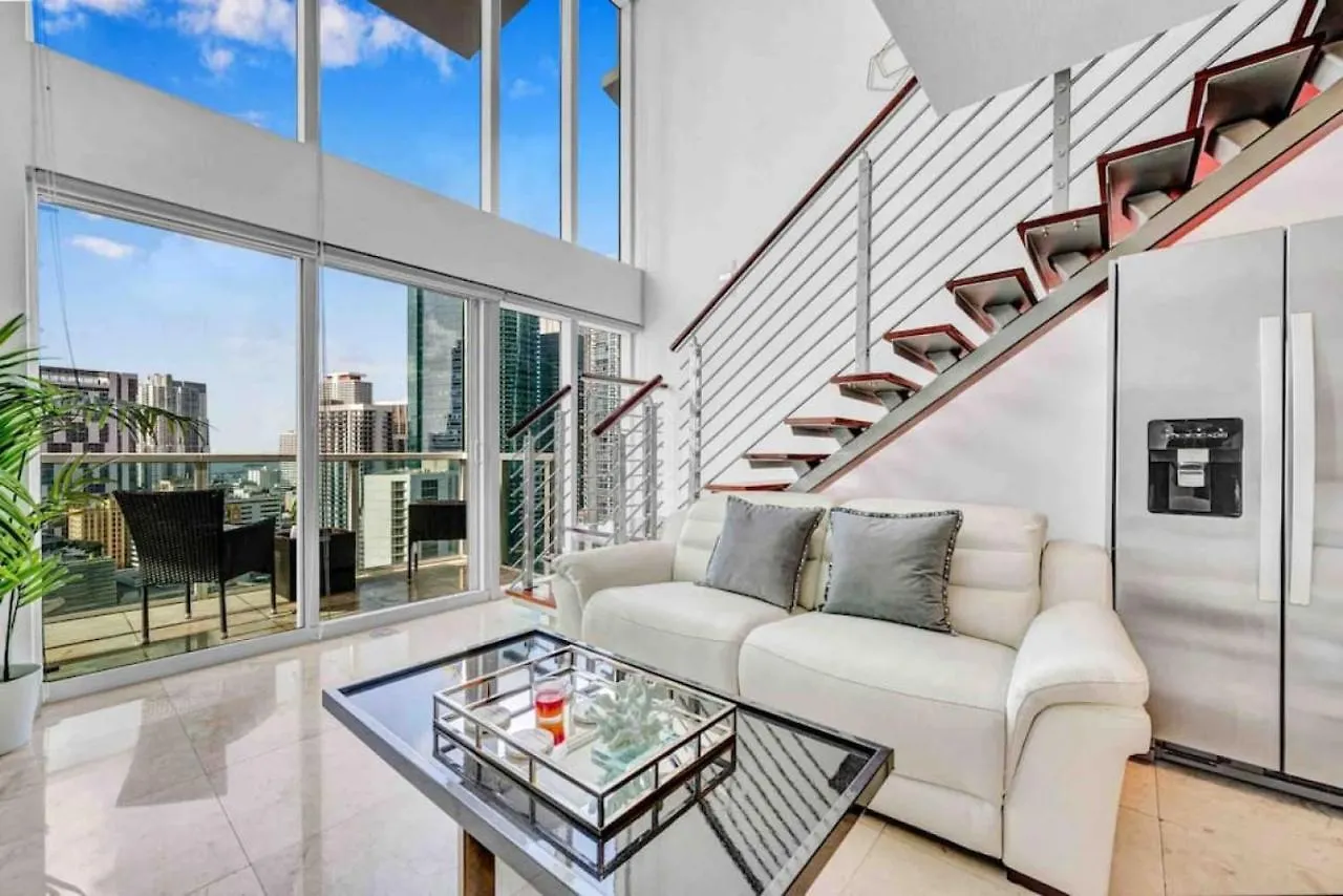 Lovely 1 Bedroom Loft In The Heart Of Brickell Apartamento
