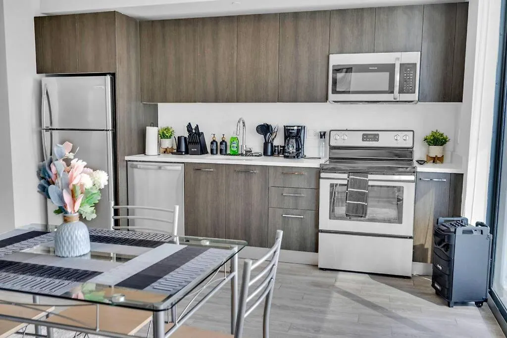 Lovely 1-bedroom Unit Downtown Miami/arena View Apartment *