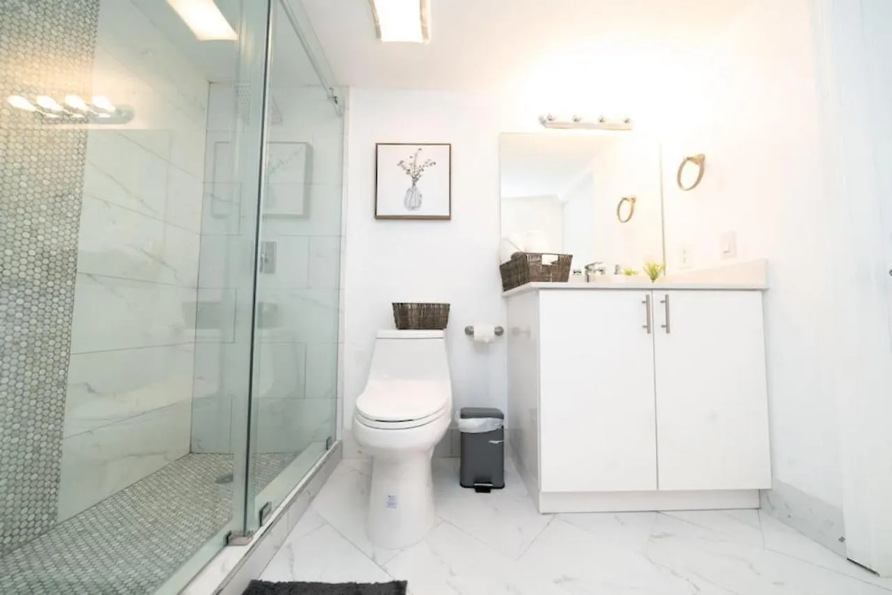 2bed 2 Bath Airbnb Friendly Building With Pool, Hot Tub, And Gym Semesterbostad