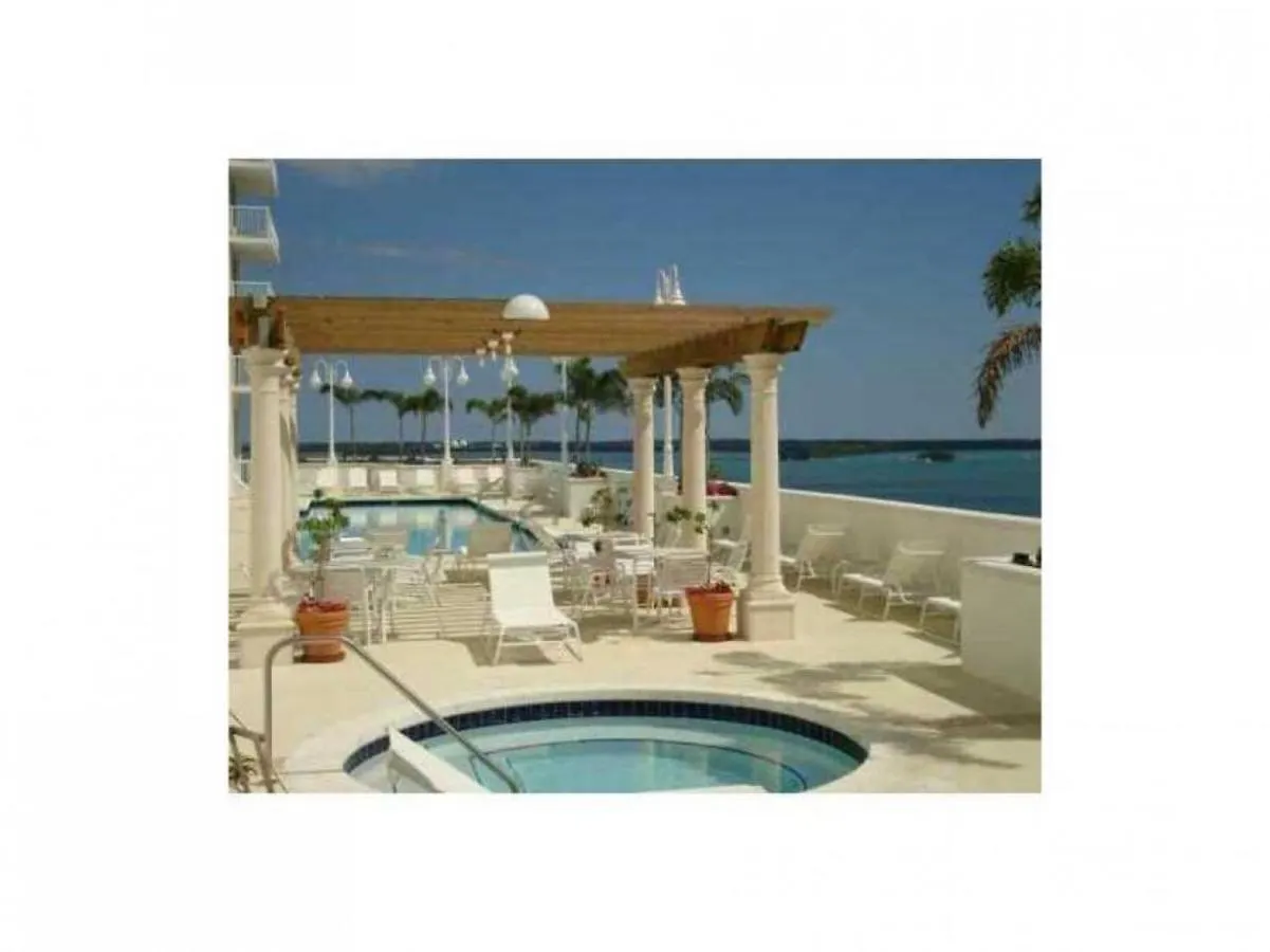 Ferienhaus Ocean And Views Lux Brickell Sleeps, 4 King Bd