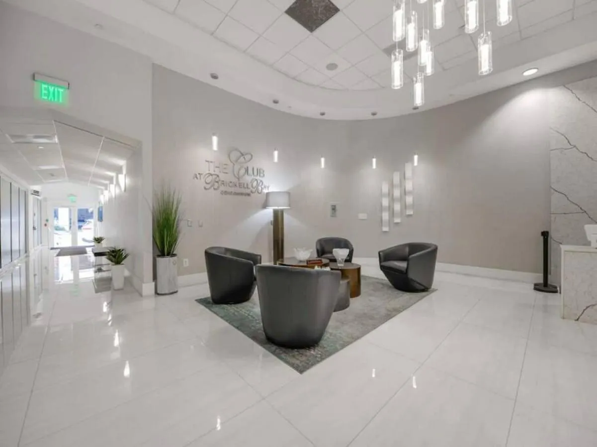 Penthouse With Ocean And Views In Lux Brickell Sleeps 4 * Miami