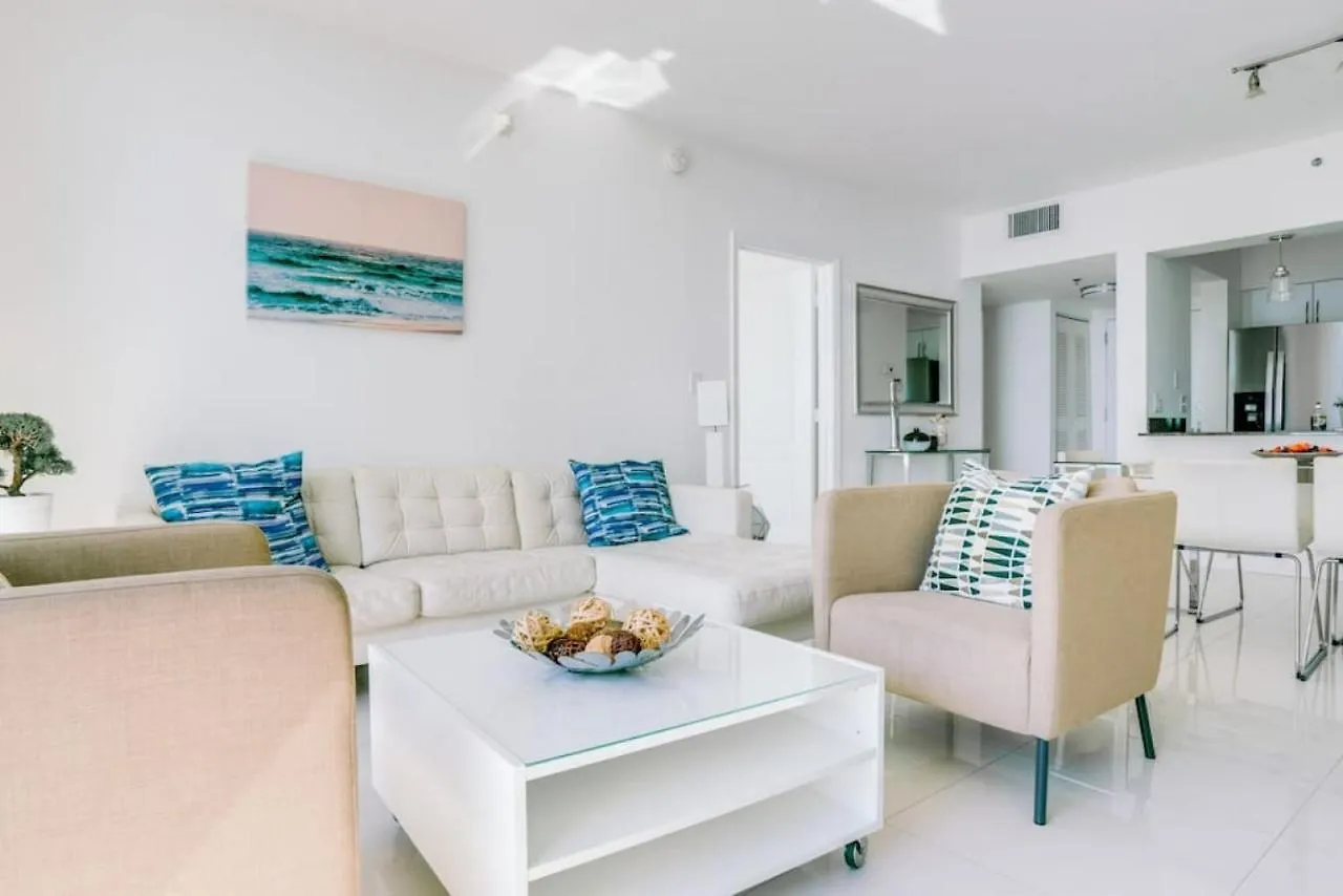 Penthouse With Ocean And Views In Lux Brickell Sleeps 4 *