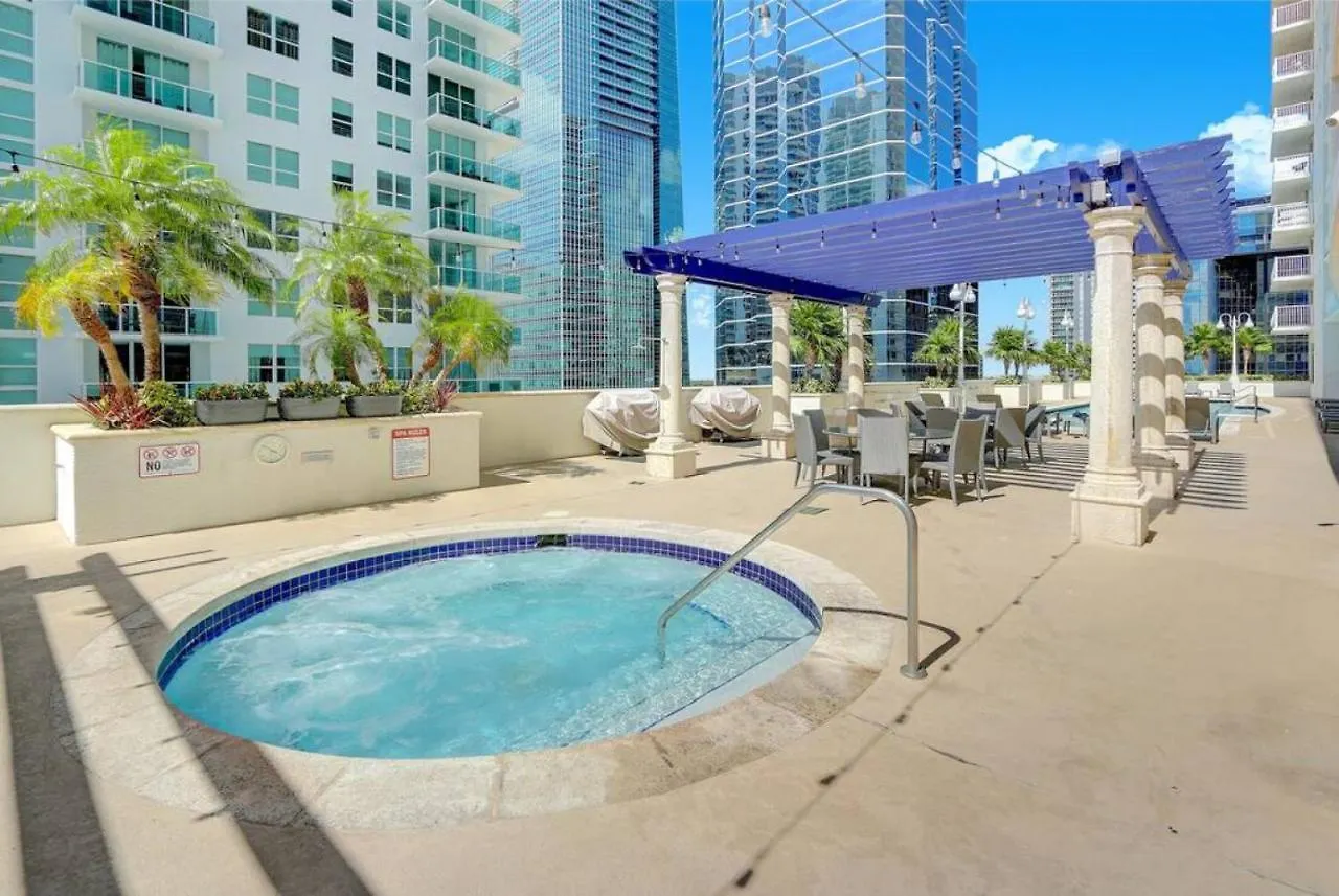 Casa de Férias Penthouse With Ocean And Views In Lux Brickell Sleeps 4