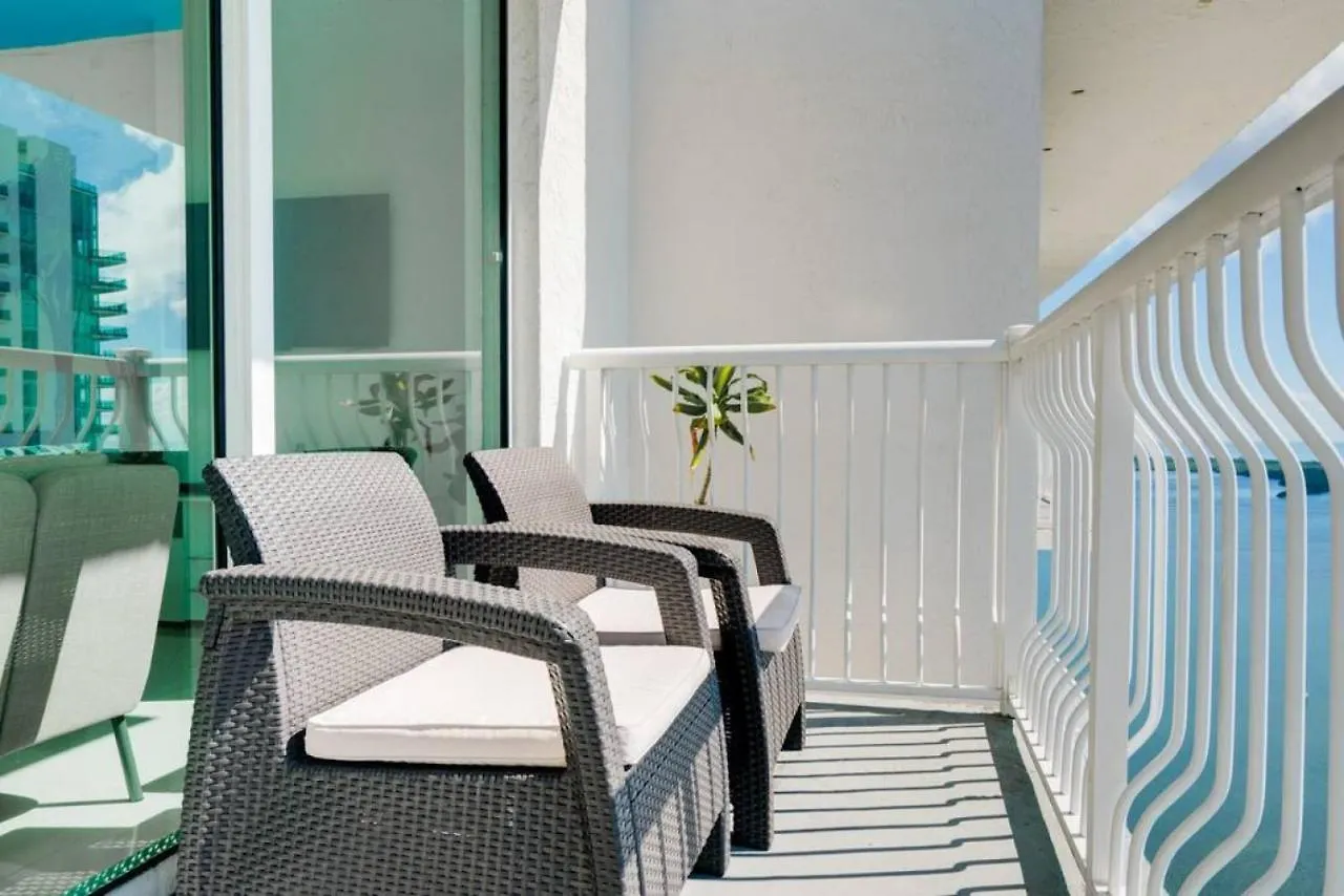 Casa de Férias Penthouse With Ocean And Views In Lux Brickell Sleeps 4 *