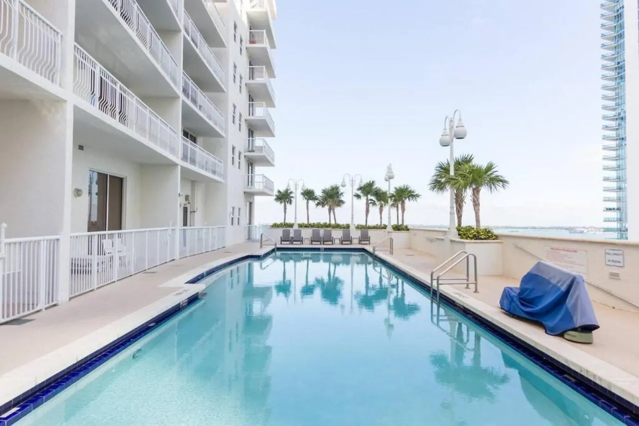 Apartment 2 Bedroom, 2 Bathroom Den Brickell Pool, Hot Tub, And Gym Miami
