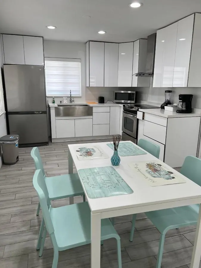 Holiday home Cozy Triplex Centrally Located Miami