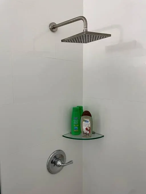 Comfortable Modern Apartment- Location. Apartment