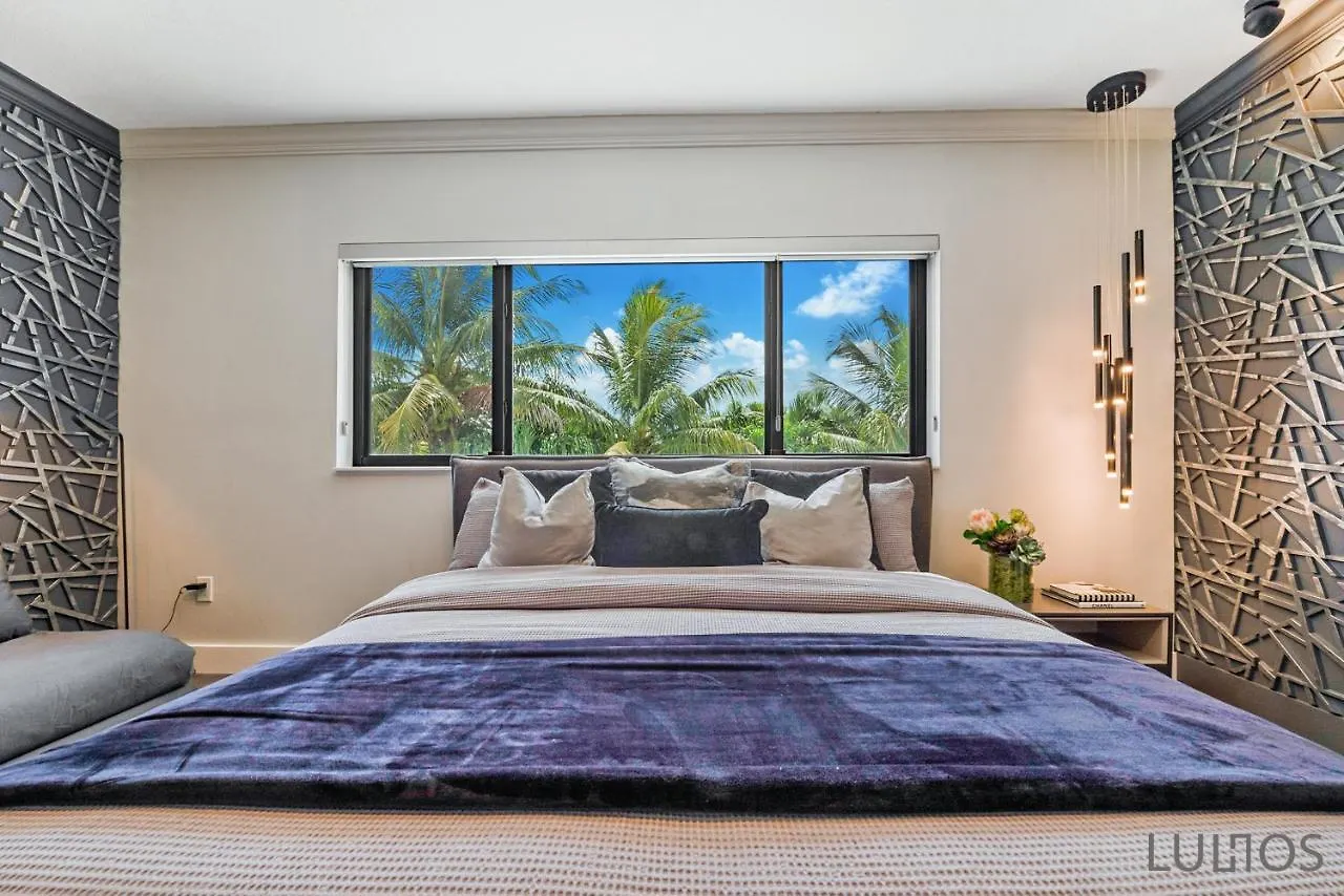 Semesterbostad Luxury Oasis - Heated Pool, Game Extravaganza L44 *