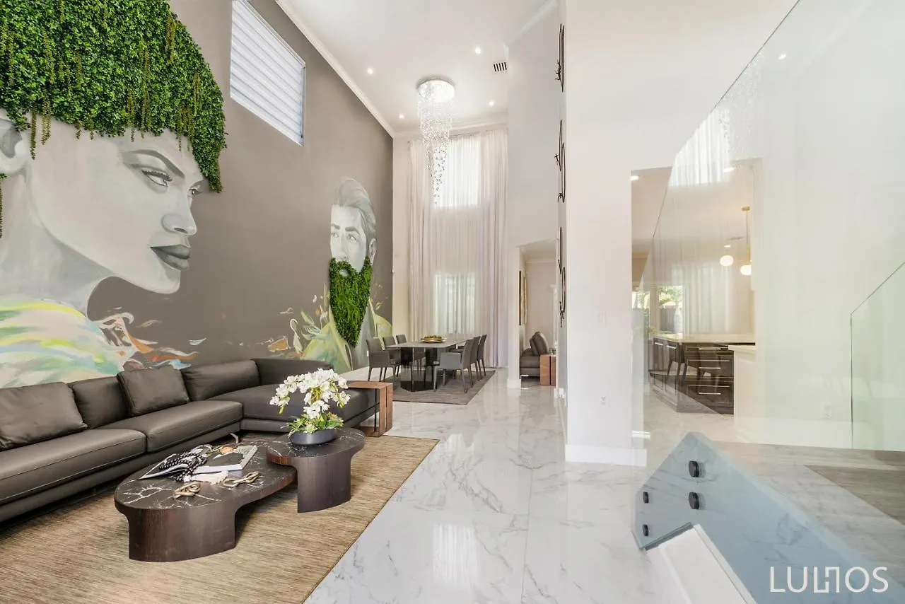 Luxury Oasis - Heated Pool, Game Extravaganza L44 Semesterbostad *