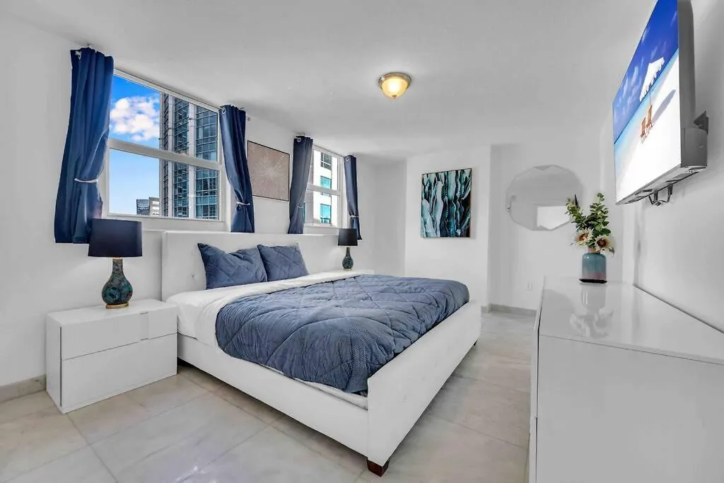 Iconic High Floor 3 Bedrooms In The Heart Of Apartament *