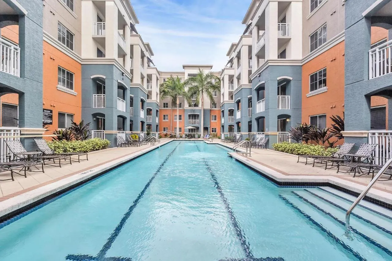 Apartman Dharma South At Red Road Commons Miami