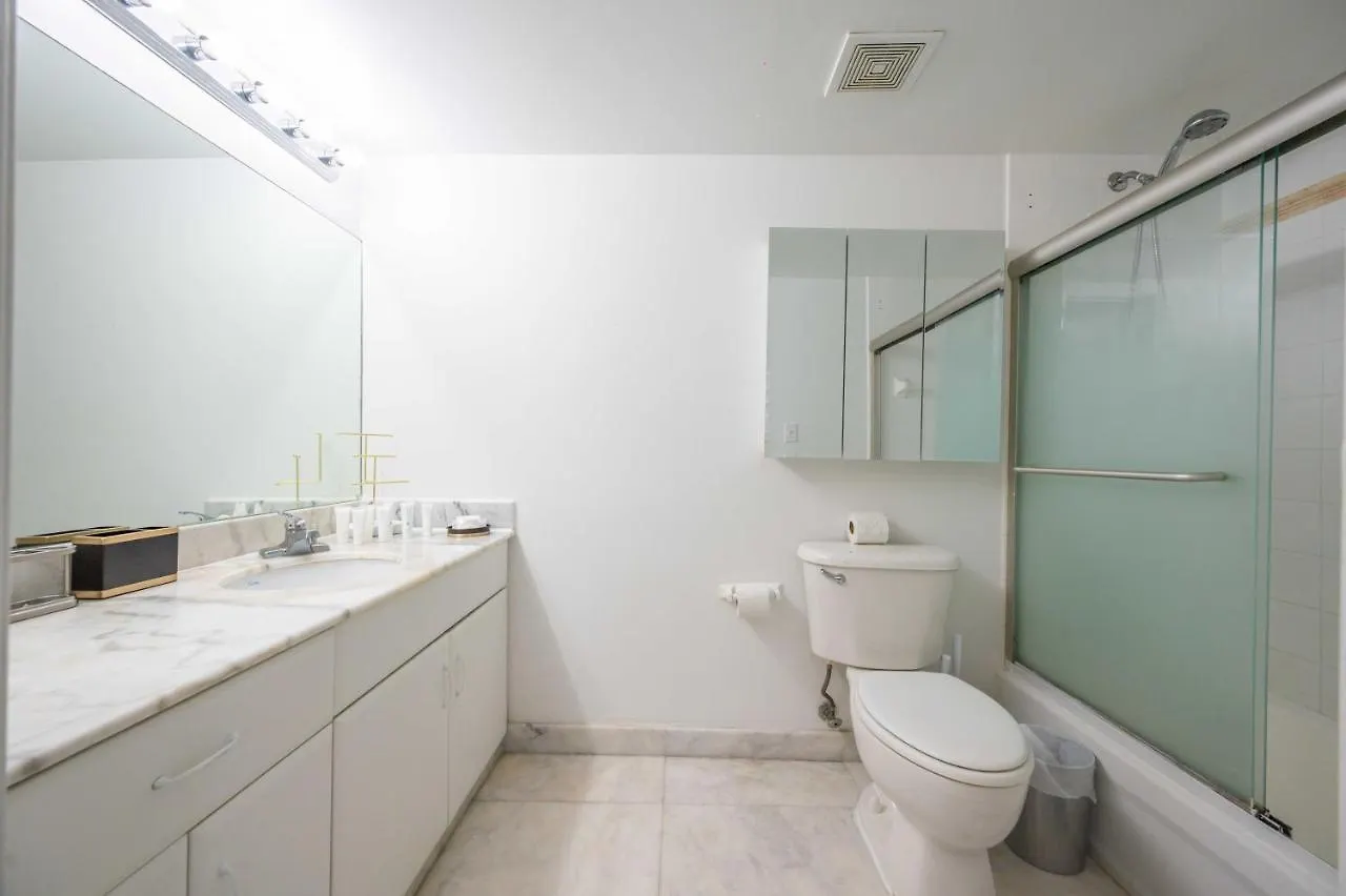 בית נופש Luxury 2 Bedrooms Brickell Bay