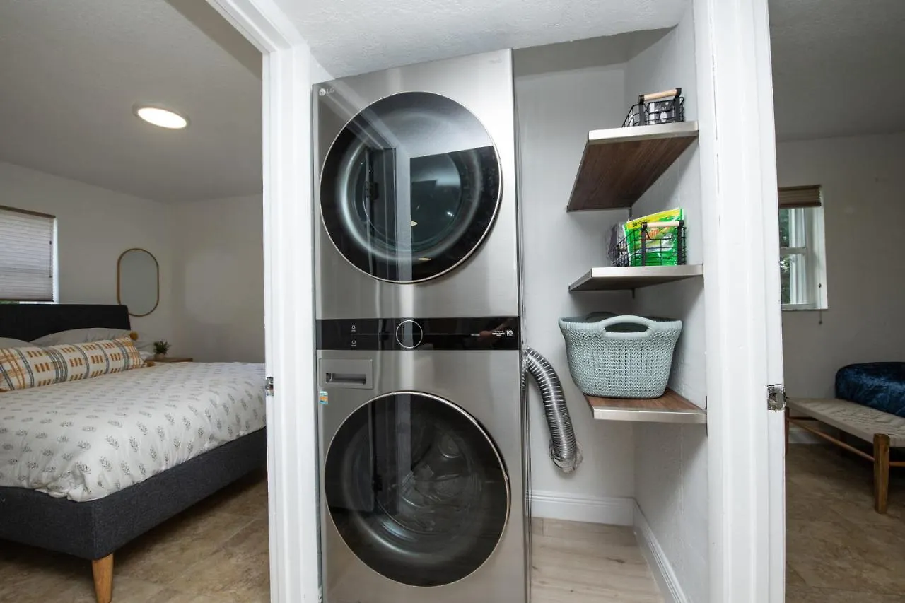Renzzi Wynwood House Apartment *