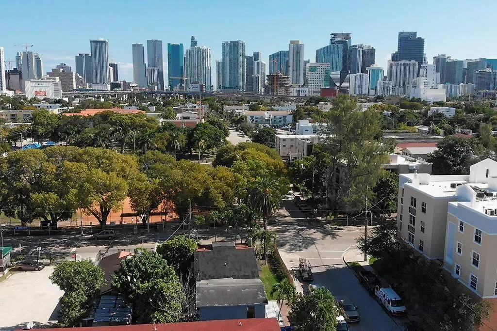 Elegant East Little Havana / Free Parking Miami