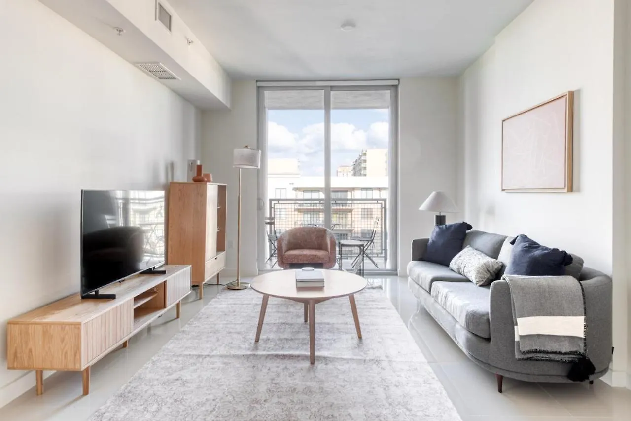 Coral Gables 1br W Wd Pool Nr Miracle Mile Mia-66 마이애미