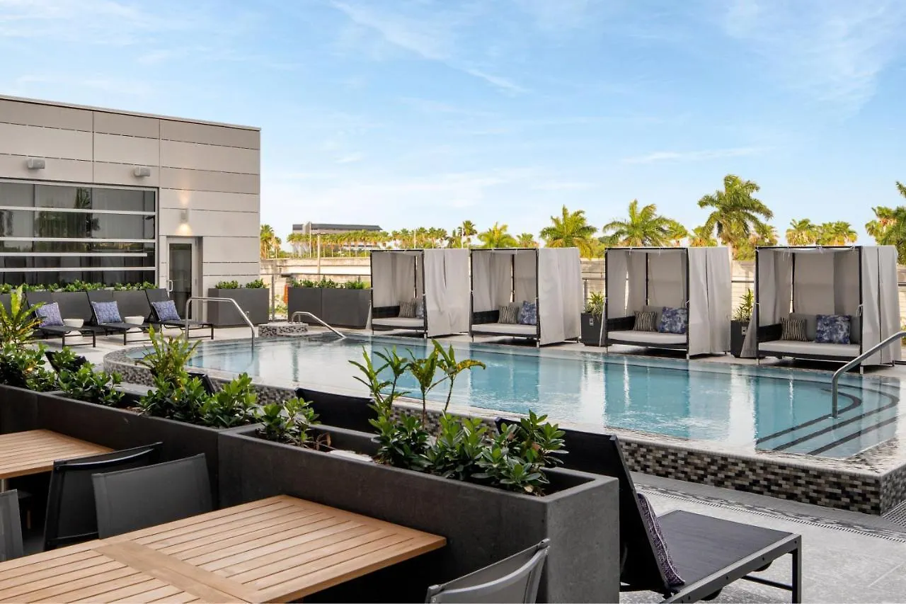 Ac By Marriott Miami Dadeland Glenvar Heights