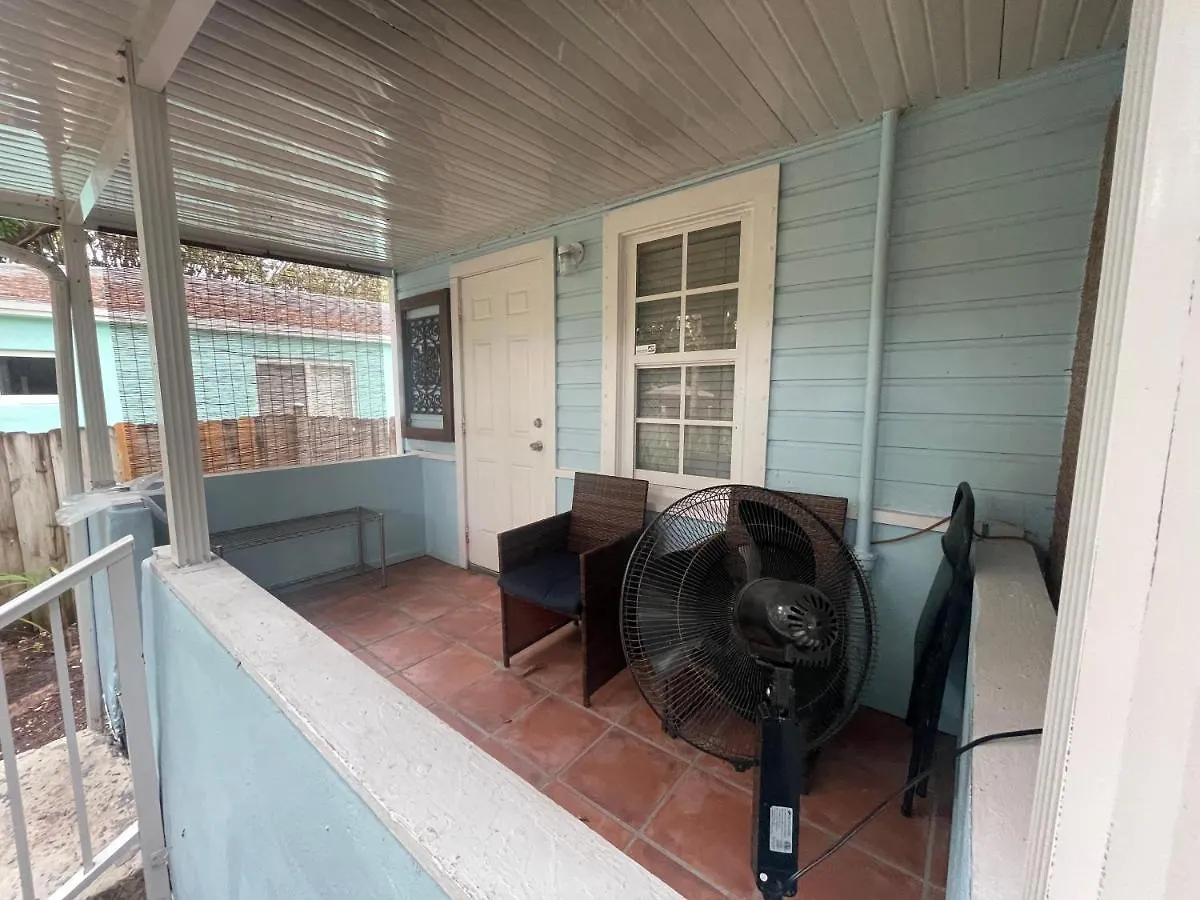 Holiday home Key West Style Historic In Coconut Grove Florida, The Blue House