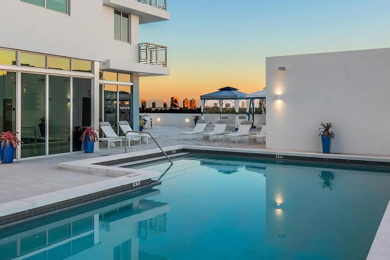 Coral Gables 1br W Wd Pool Nr Miracle Mile Mia-66 아파트 *