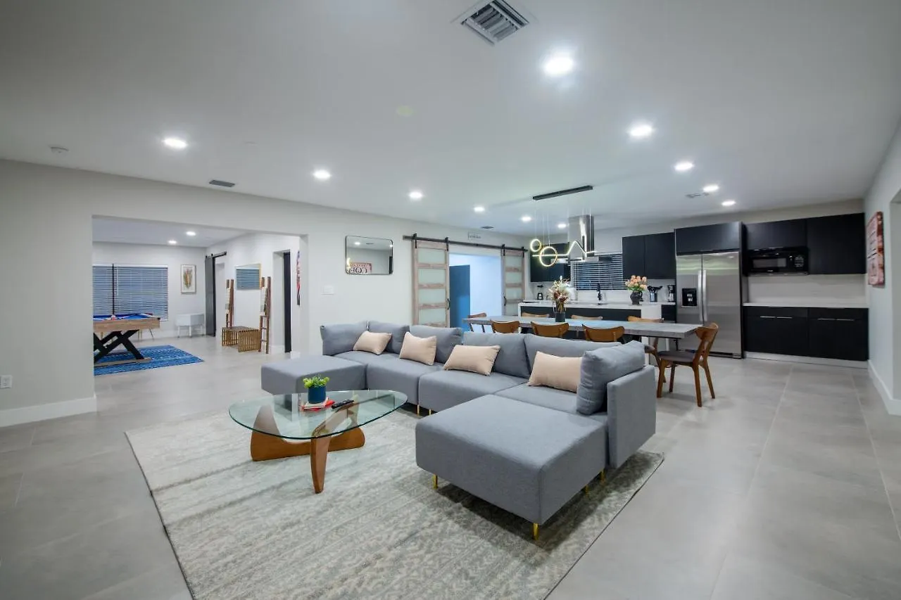 Fantastic North By The Glamhomes Villa
