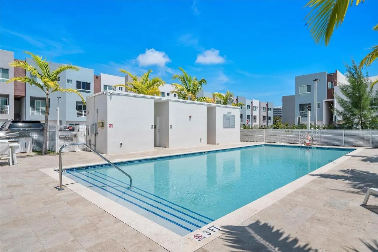 Lofts Of Aventura Апартаменты
