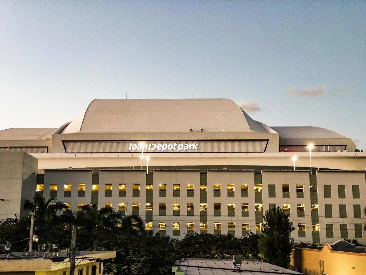Διαμέρισμα Marlins Park - Apt 3 - Cuba Libre